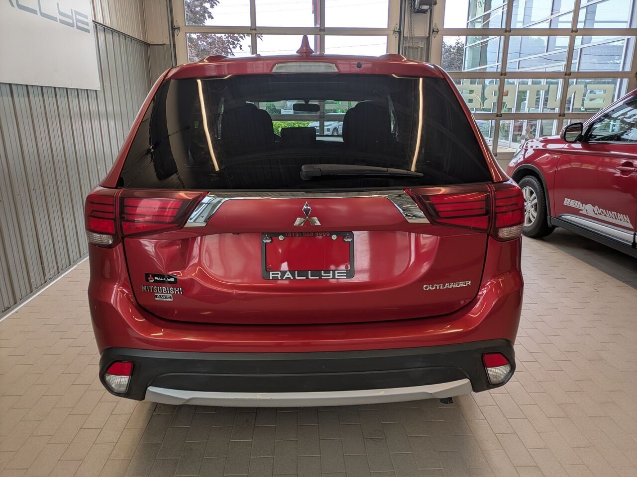 Mitsubishi Outlander 2018 Rouge Gatineau - photo #2
