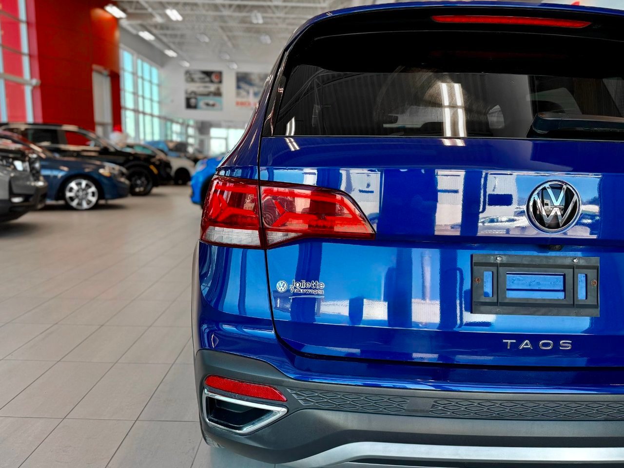 Volkswagen Taos 2023 Bleu Notre-Dame-des-Prairies - photo #11
