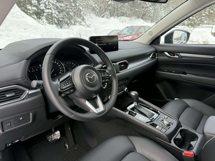 2025 Mazda CX-5 Gs, awd, Toit ouvrant, volant et rétroviseurs chauffants, hayon électrique Jet Black Mica