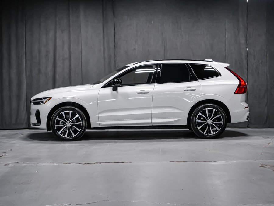 Volvo XC60 B5 PLUS DARK CLIMAT HARMAN KARDON MAGS 20PO 2025 Blanc