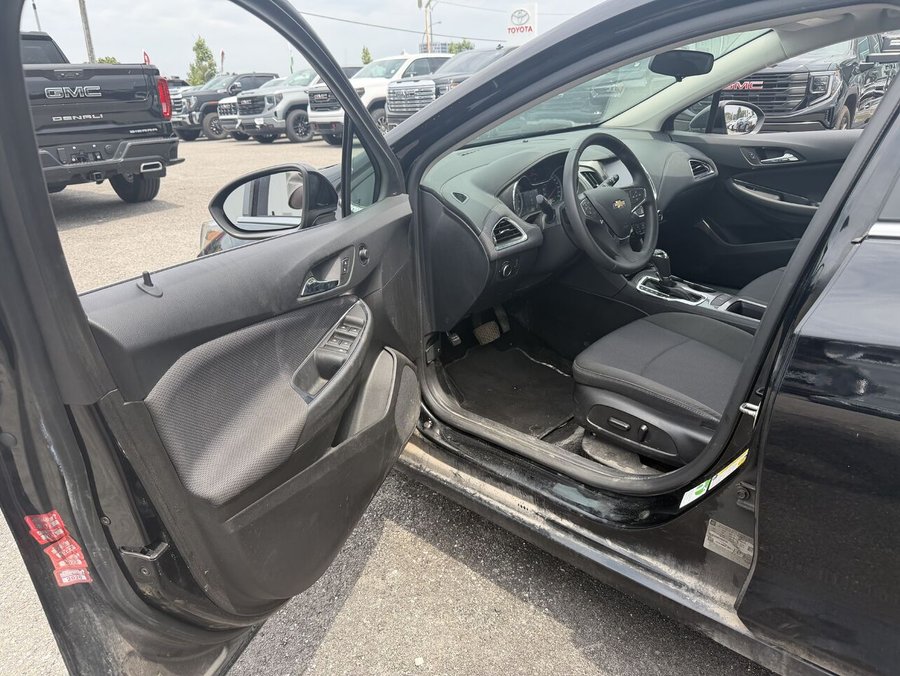 CHEVROLET CRUZE LT 2017 2017 Noir