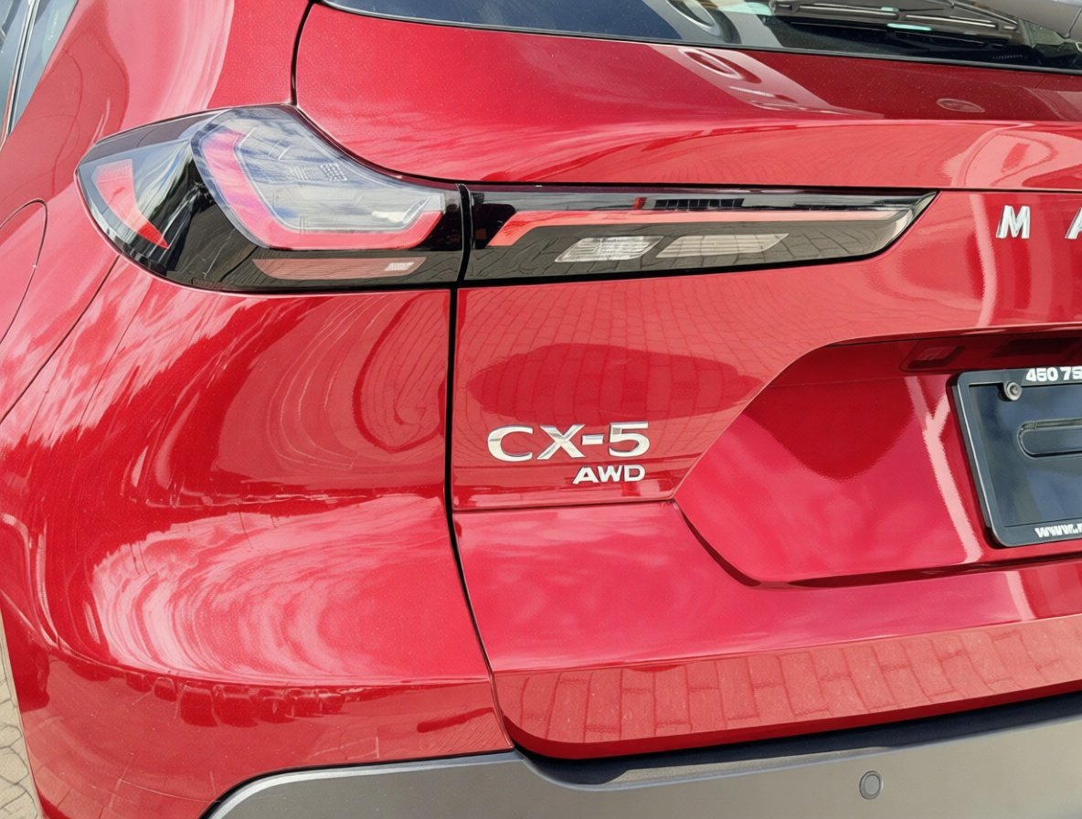 MAZDA CX-5 2026 Rouge vibrant cristal métallisé Notre-Dame-des-Prairies - photo #9