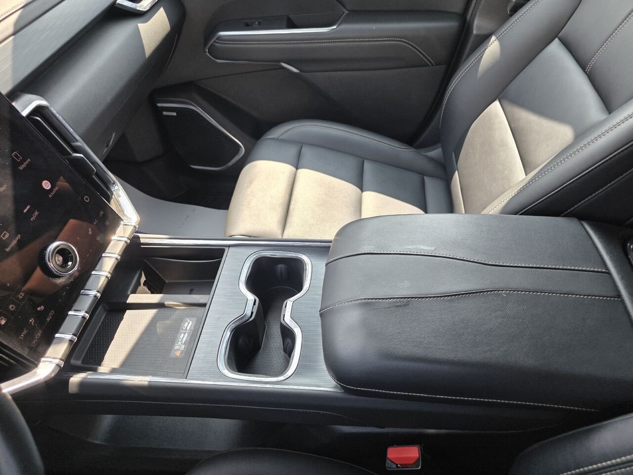 GMC Acadia Elevation 2024 Blanc Rouyn-Noranda - photo #16