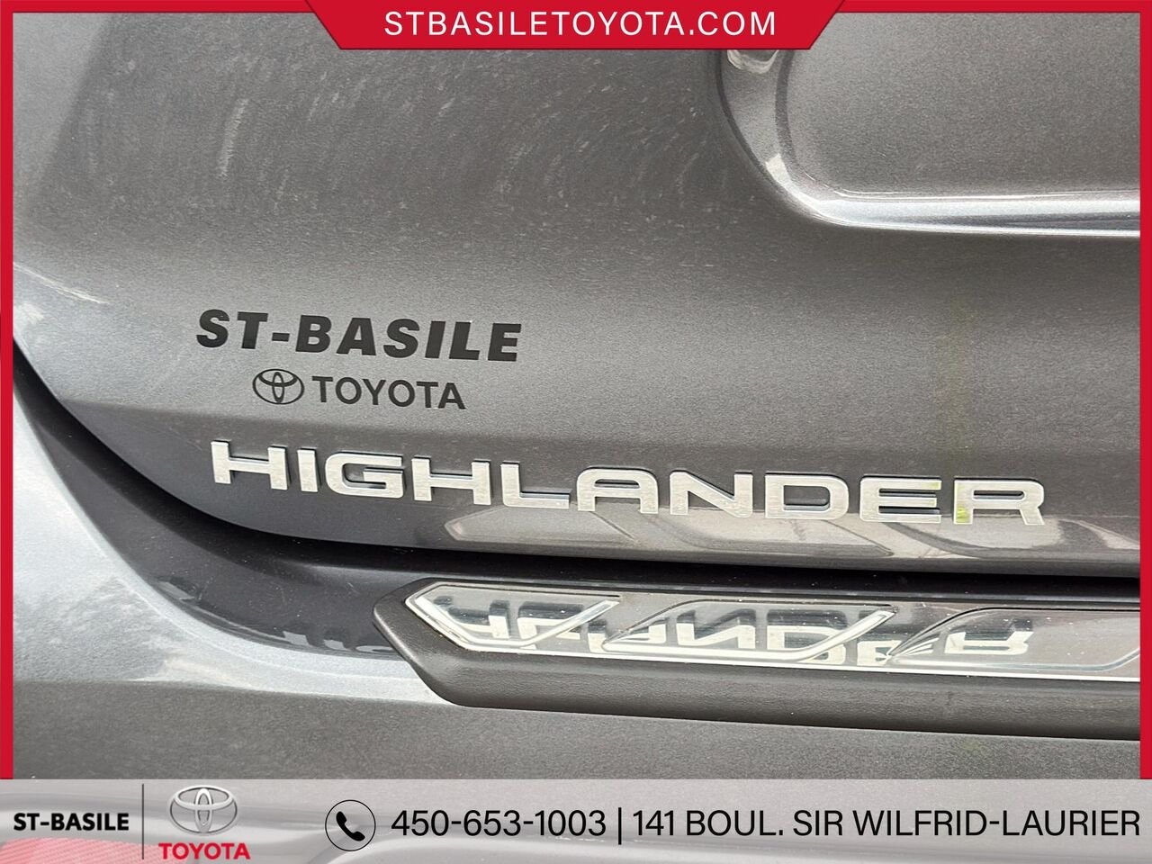 2024 TOYOTA Highlander Hybrid Grey Saint-Basile-le-Grand - photo #5