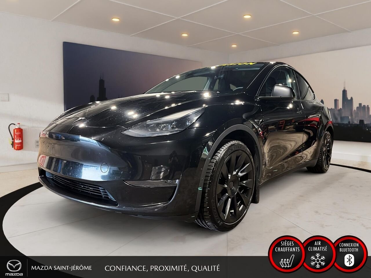 2023 Tesla Model Y MOON ROOF | LEATHER | Black Saint-Jérôme - photo #0