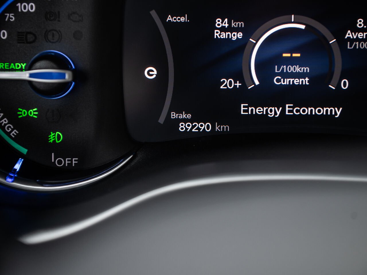 Chrysler Pacifica Hybrid 2023 Bleu Sainte-Julienne - photo #19
