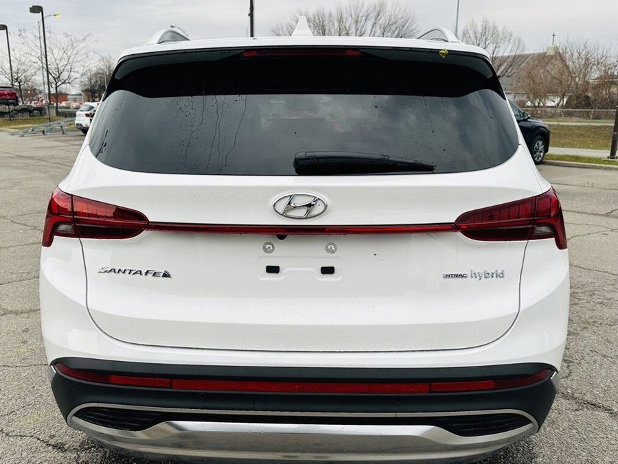 HYUNDAI Santa Fe 2023 2023 Blanc à thématique Serenity