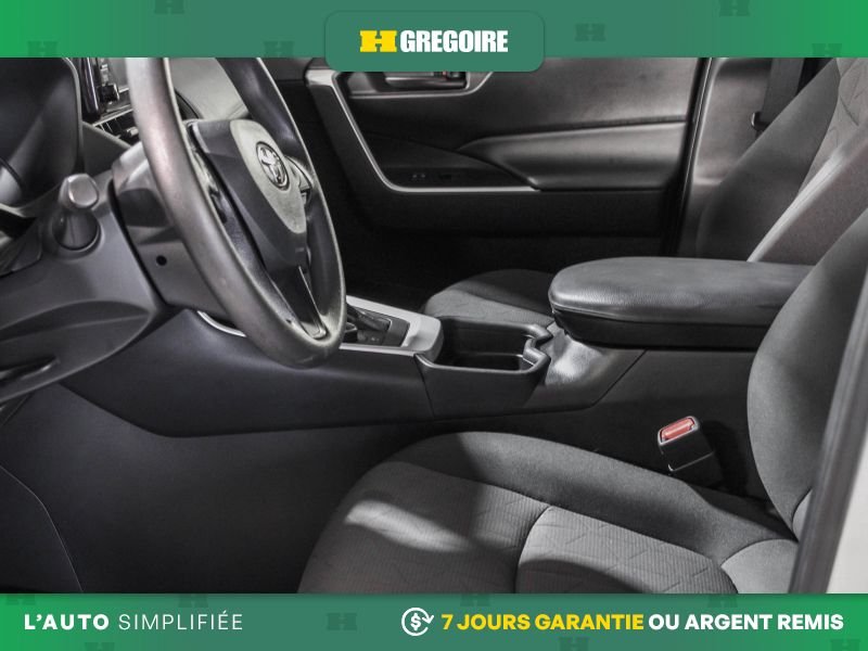 Toyota Rav 4 R3539 | HYBRID LE AWD CAMERA SIEGES CHAUFFANTS 2021 Blanc Laval - photo #15