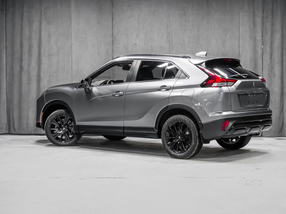 2026 Mitsubishi Eclipse Cross NOIR Titanium Grey Metallic Montreal - photo #1