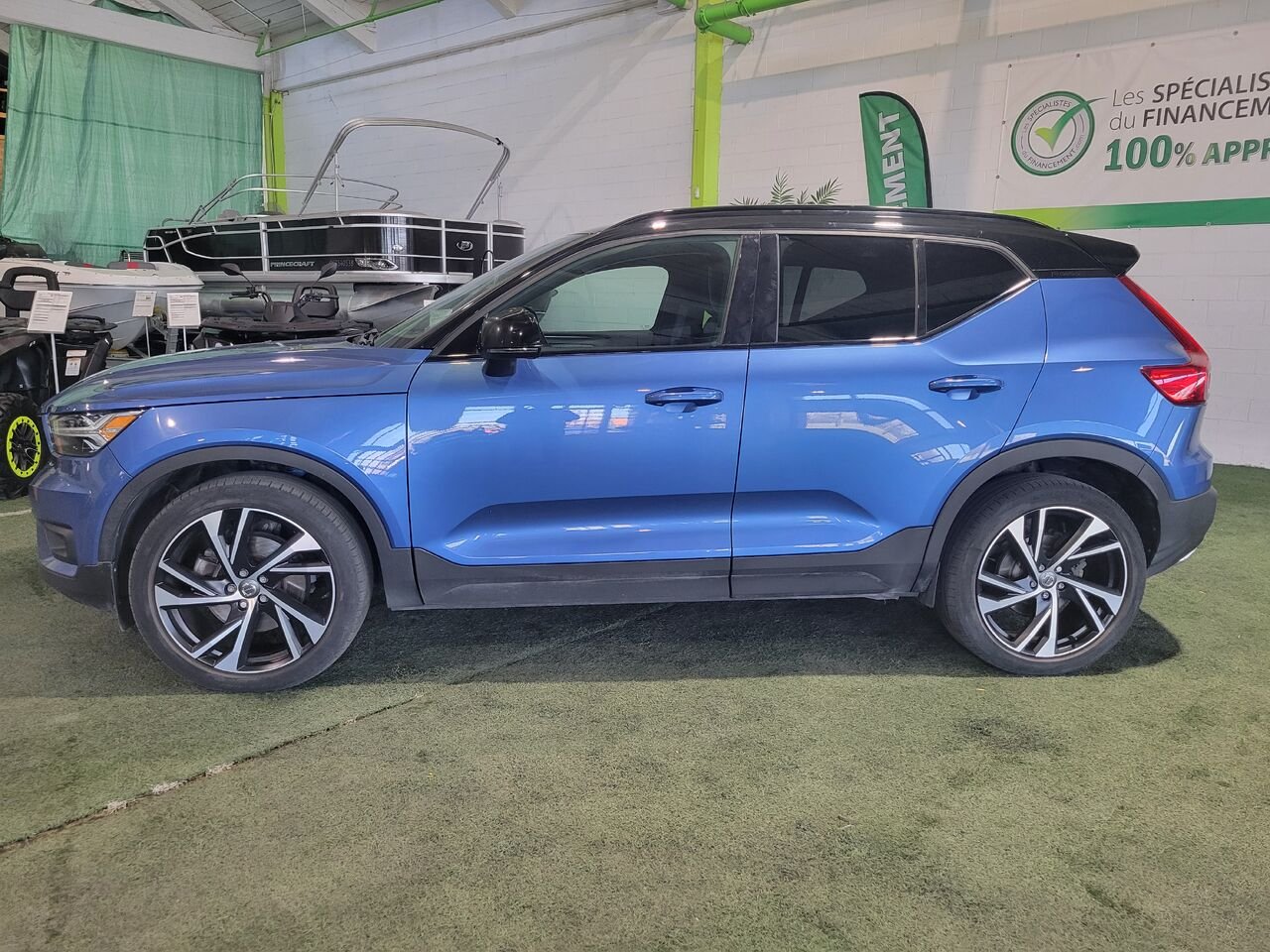 Volvo XC40 2020 Bleu Longueuil, - photo #2