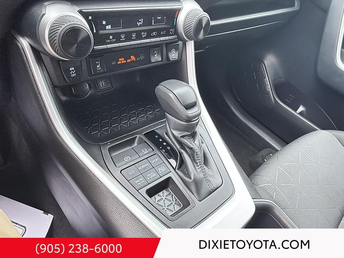 2023 Toyota RAV4 Heated Seats, Bluetooth White Mississauga - photo #28