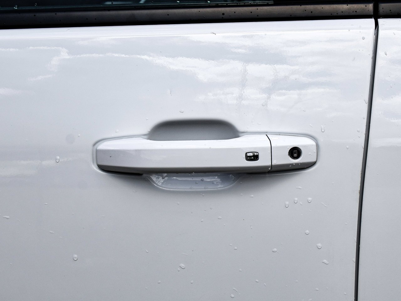 2025 Chevrolet Silverado 2500HD 4WD Crew Cab 159 LT White Sherwood Park - photo #7