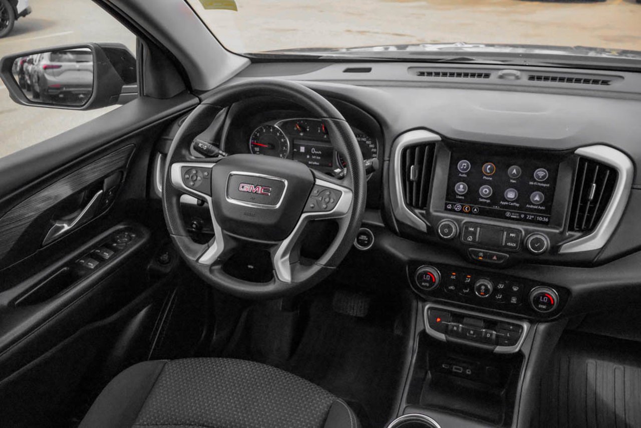 2024 GMC Terrain AWD 4dr SLE Black Sherwood Park - photo #27