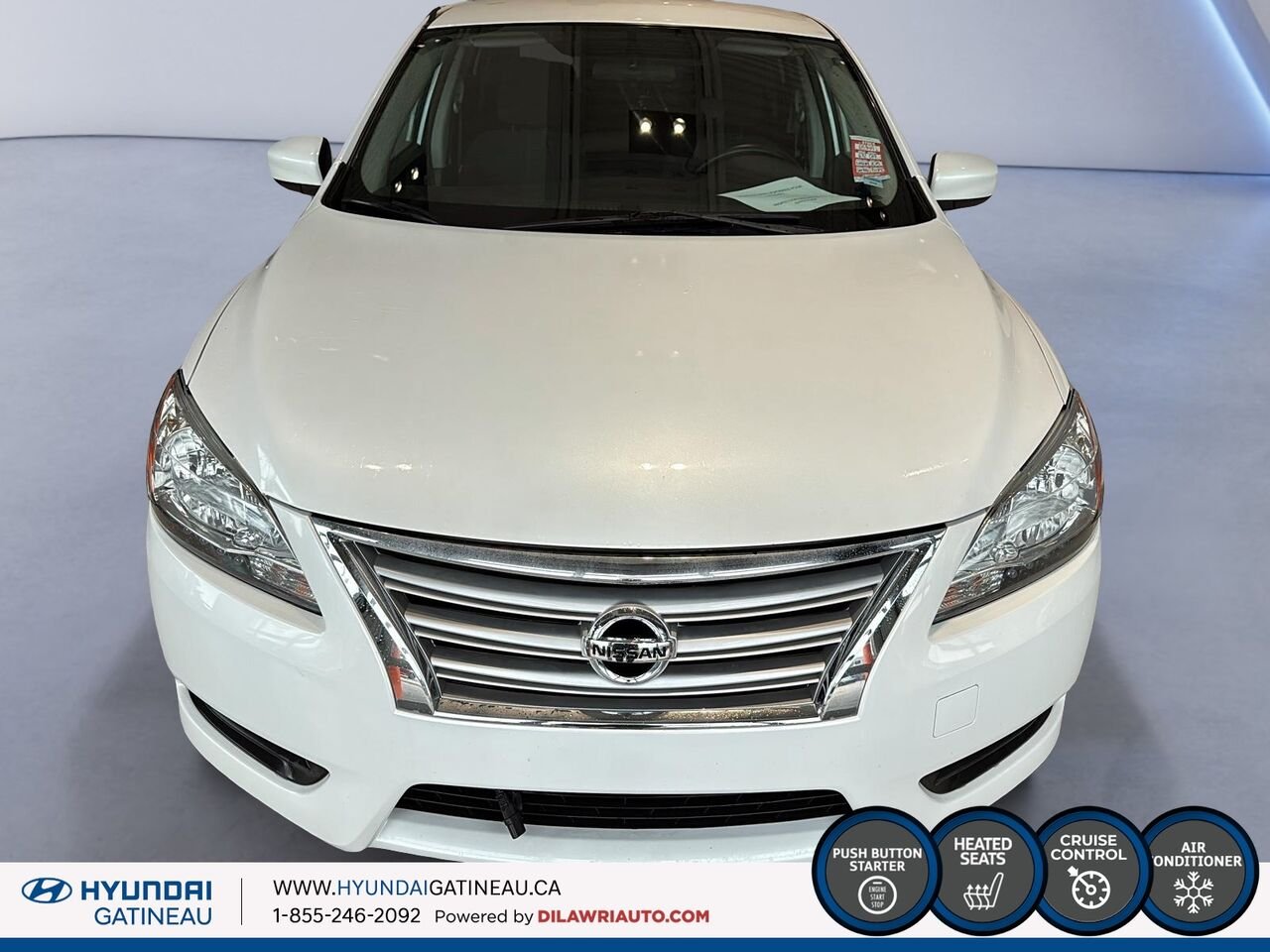 Nissan Sentra Berline 4 portes ** air climatiser ,sieges chauffant ,bas millage *** 2015 Blanc Ottawa & Gatineau - photo #1