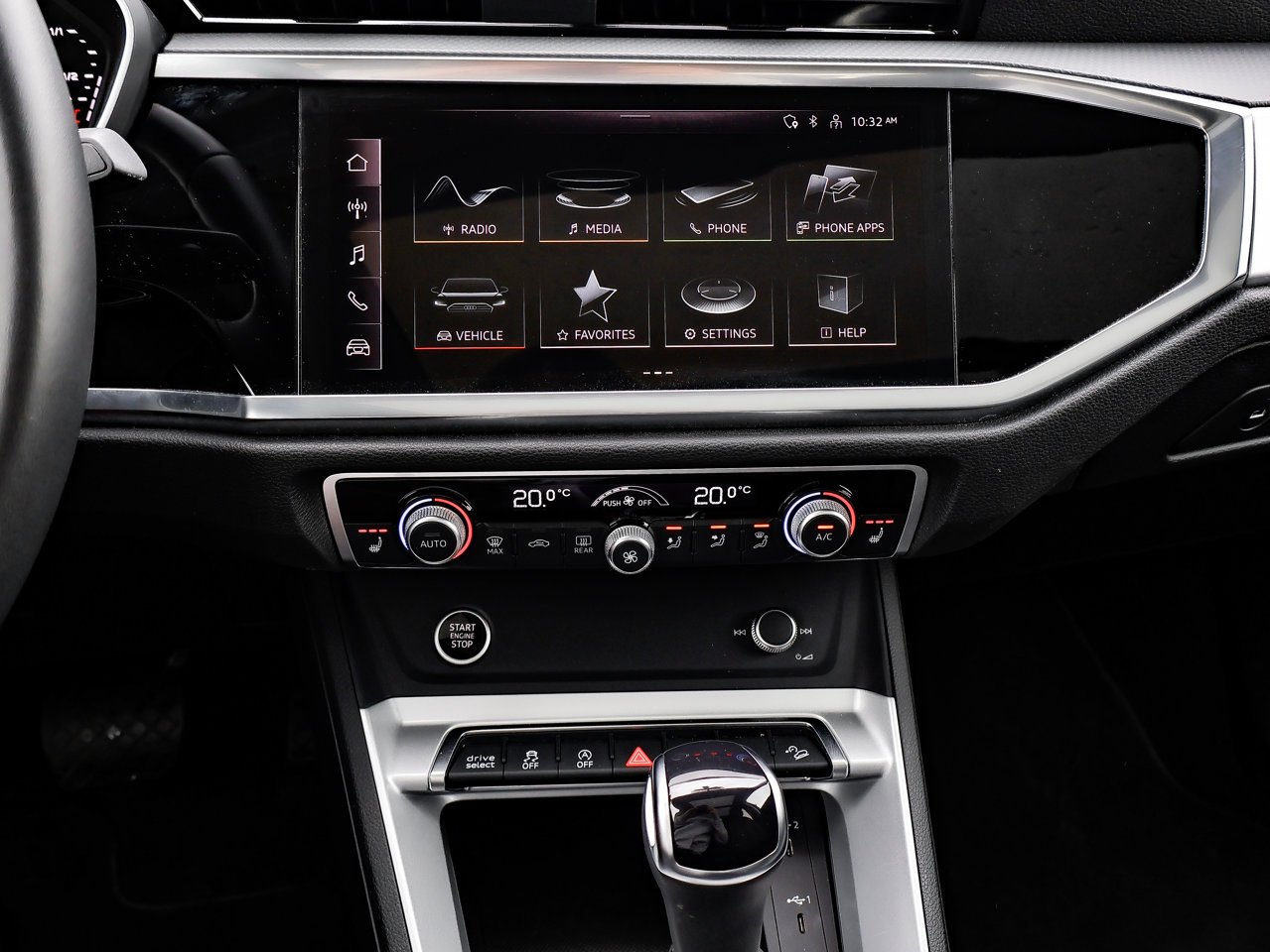 2025 Audi Q3 40 TFSI quattro White Sherwood Park - photo #24