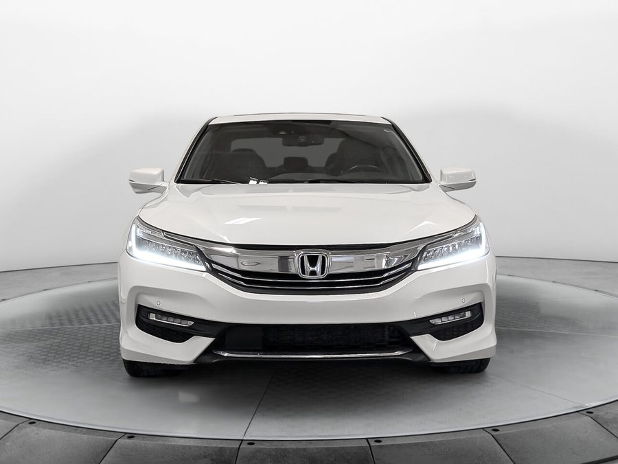 Honda ACCORD Honda Accord Touring V6 Cuir Toit Ouvrant 2017 Blanc