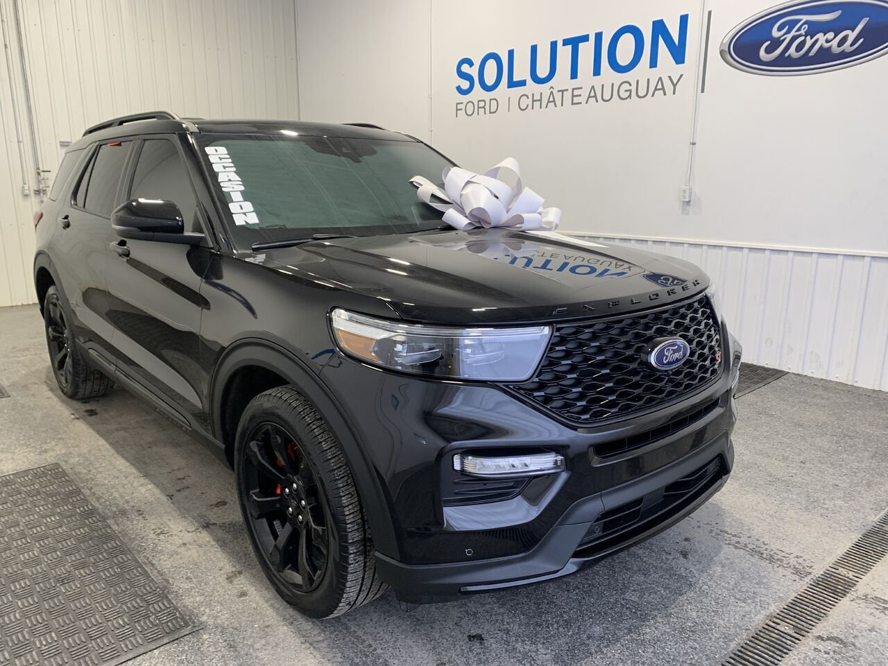 Ford Explorer ST AWD ST, 3.0L, TECH PACK, TOIT PANO 2024 Noir Châteauguay - photo #1