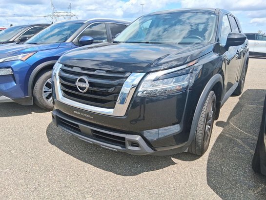 2022 Nissan Pathfinder S 2022 Black