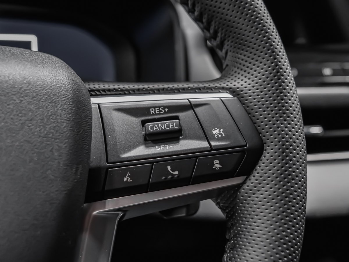 Mitsubishi Outlander PHEV SEL 2026 Fini Gris pierre de lune de qualité supérieure Montréal - photo #18