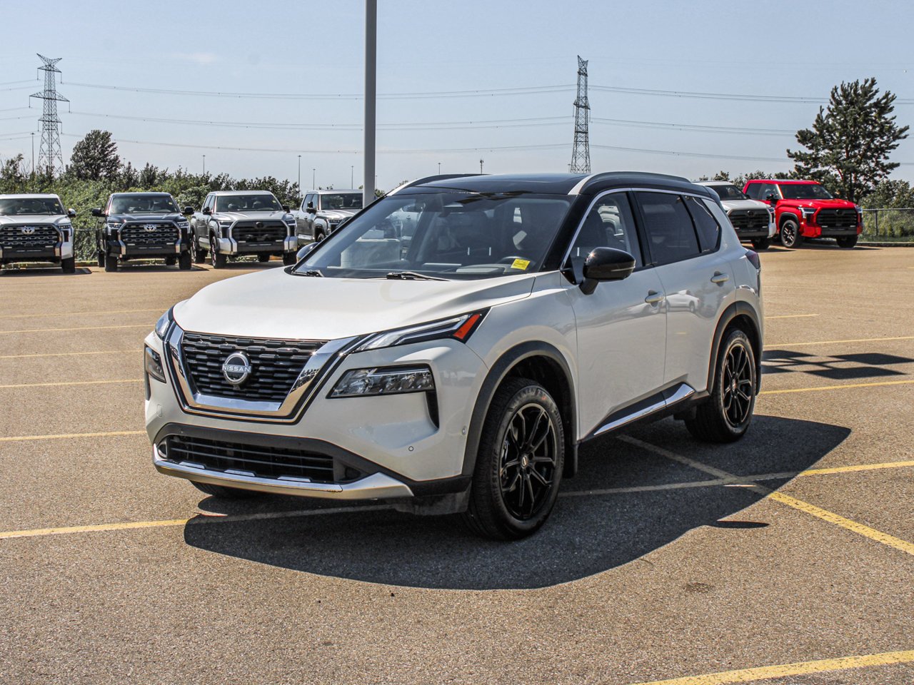 2023 Nissan Rogue AWD Platinum White Sherwood Park - photo #3