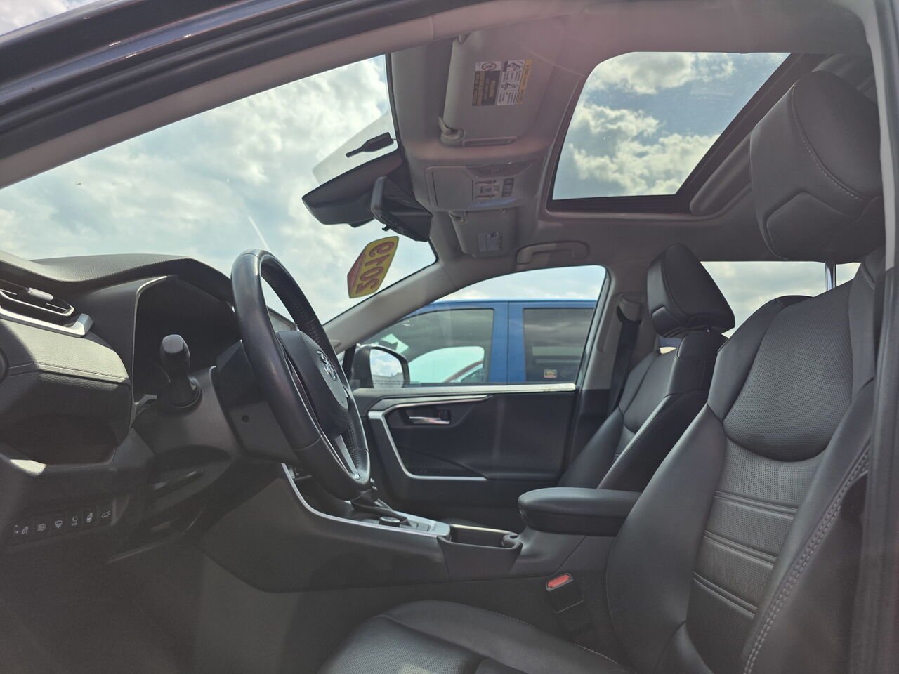2019 Toyota RAV4 Hybrid Limited Grey Rouyn-Noranda - photo #40