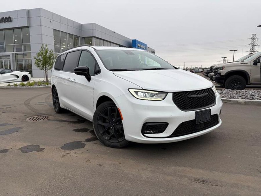 2025 Chrysler Pacifica 2025 White