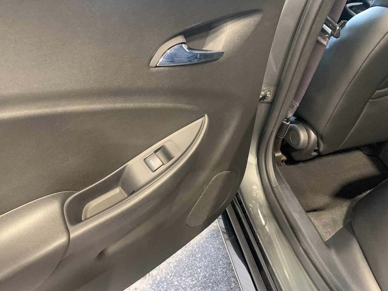 Chevrolet Volt LT PHEV VOLT LT PHEV 2017 Gris Châteauguay - photo #19
