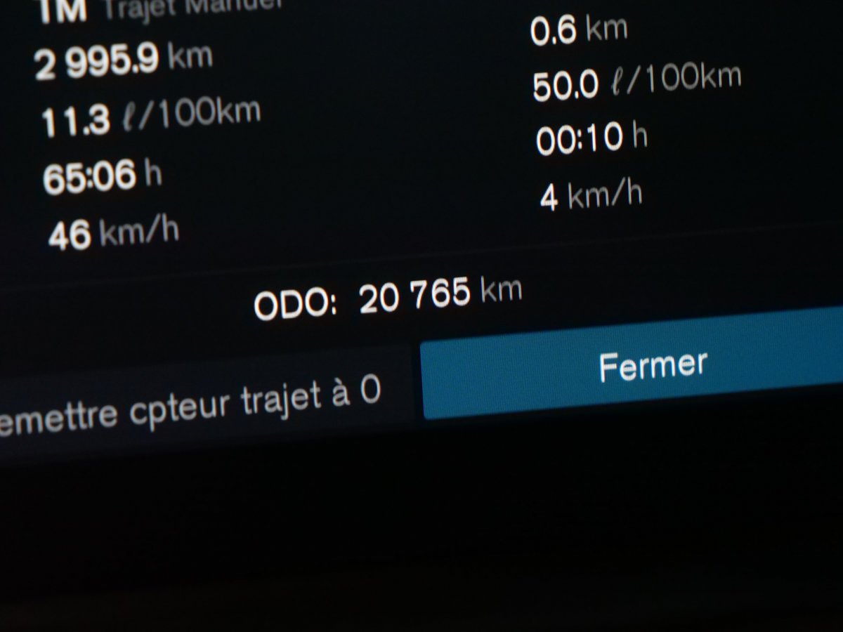 Volvo XC90 B6 ULTRA BRIGHT 2026 Bleu Montréal - photo #8