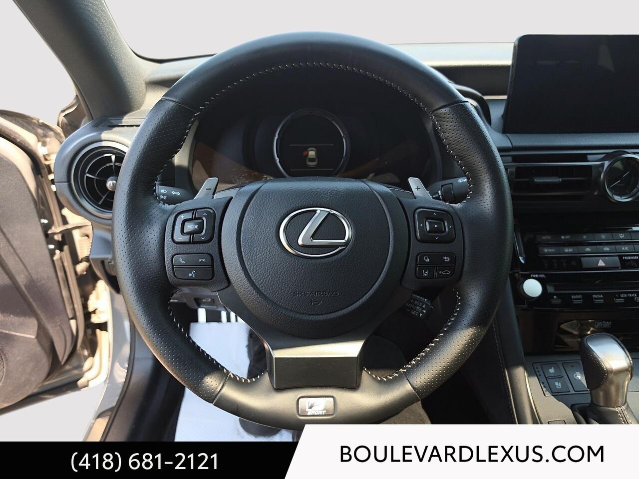 Lexus IS 19860A 2025 Gris Québec - photo #11