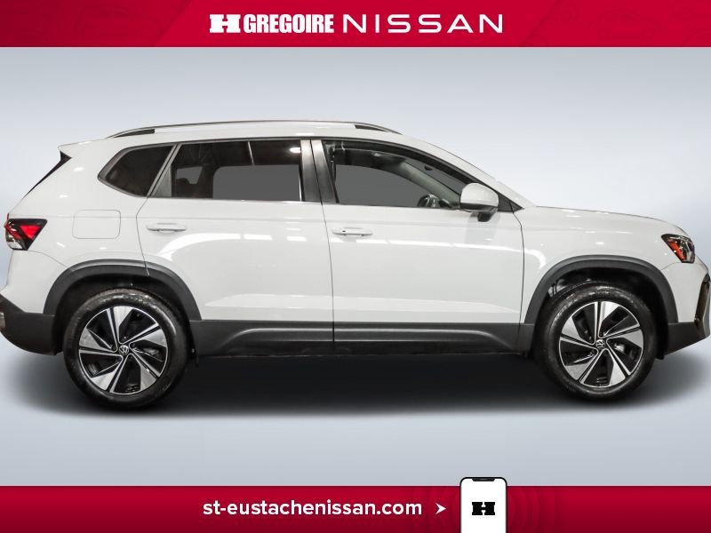 2025 Volkswagen Taos White Laval - photo #11