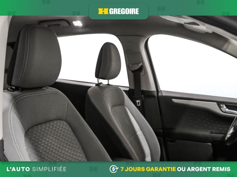 2020 Ford Escape White Laval - photo #29