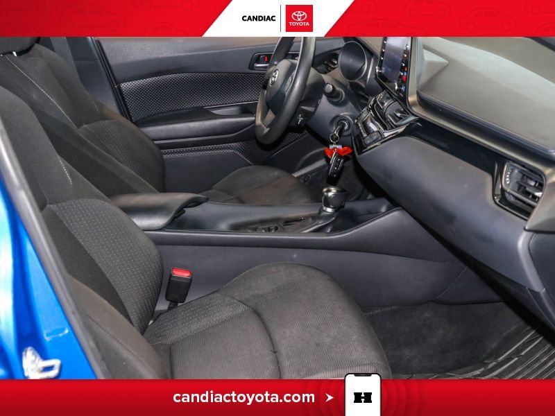 Toyota C-HR 2019 Bleu Blainville - photo #20