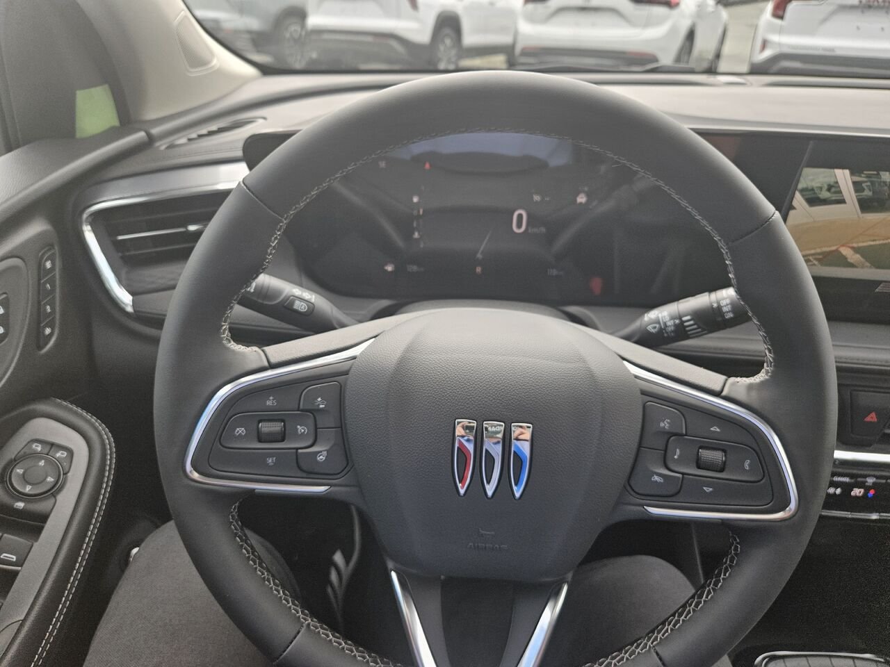 Buick Encore GX Avenir 4 portes TI 2026 Blanc givré, triple couche Thetford Mines - photo #8