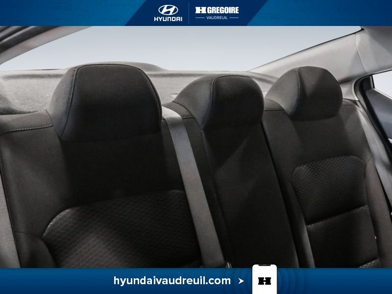Hyundai Elantra 2020 Argent Saint-Eustache - photo #30