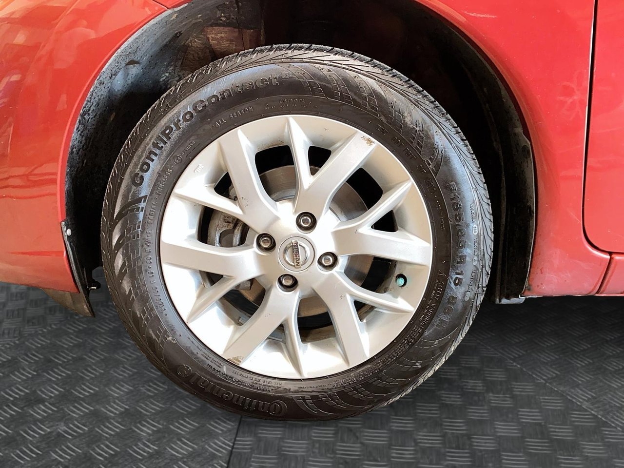 Nissan Versa Note 2018 Rouge Baie-Comeau - photo #5