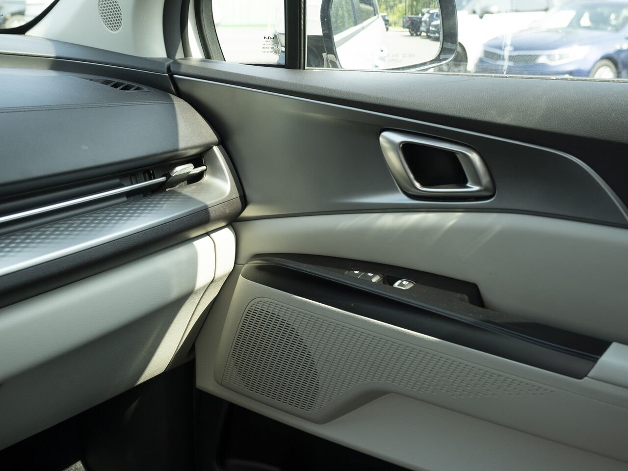 Kia Carnival 2024 Blanc Gatineau - photo #20