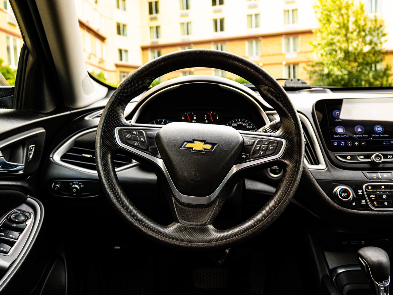 2022 Chevrolet Malibu 4dr Sdn LT Grey Sherwood Park - photo #29