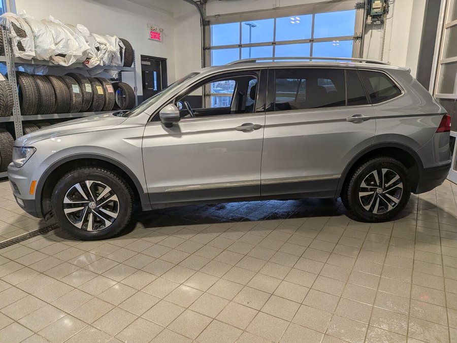 Volkswagen Tiguan-UNITED-TOIT PANO-BANC CHAUFF-AWD-TURBO United 4MOTION 2021 Gris