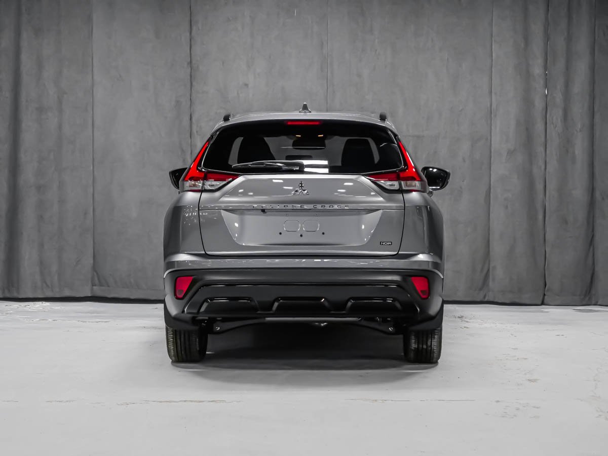 2026 Mitsubishi Eclipse Cross NOIR Titanium Grey Metallic Montreal - photo #2