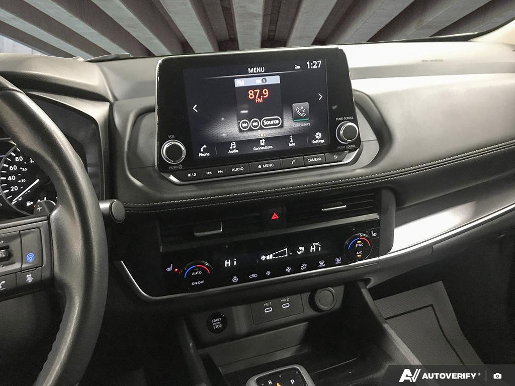 2024 Nissan Rogue 264010 | SV Moonroof White Edmonton - photo #18