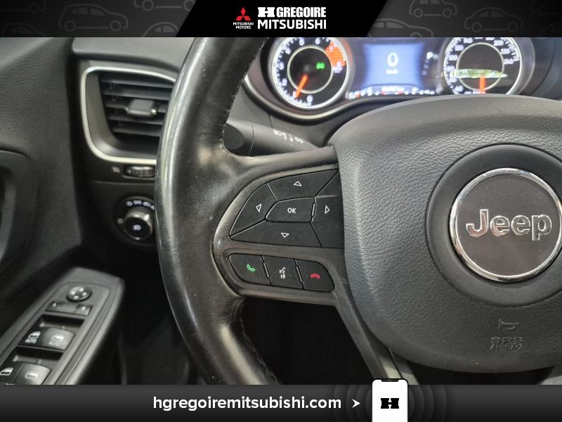 2019 Jeep Cherokee Grey Laval - photo #17