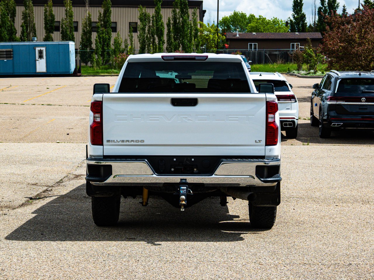 2023 Chevrolet Silverado 2500HD 4WD Crew Cab 159 LT White Sherwood Park - photo #11