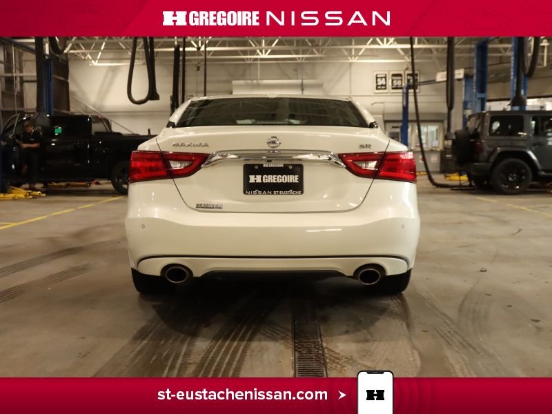 2017 Nissan Maxima White Laval - photo #19