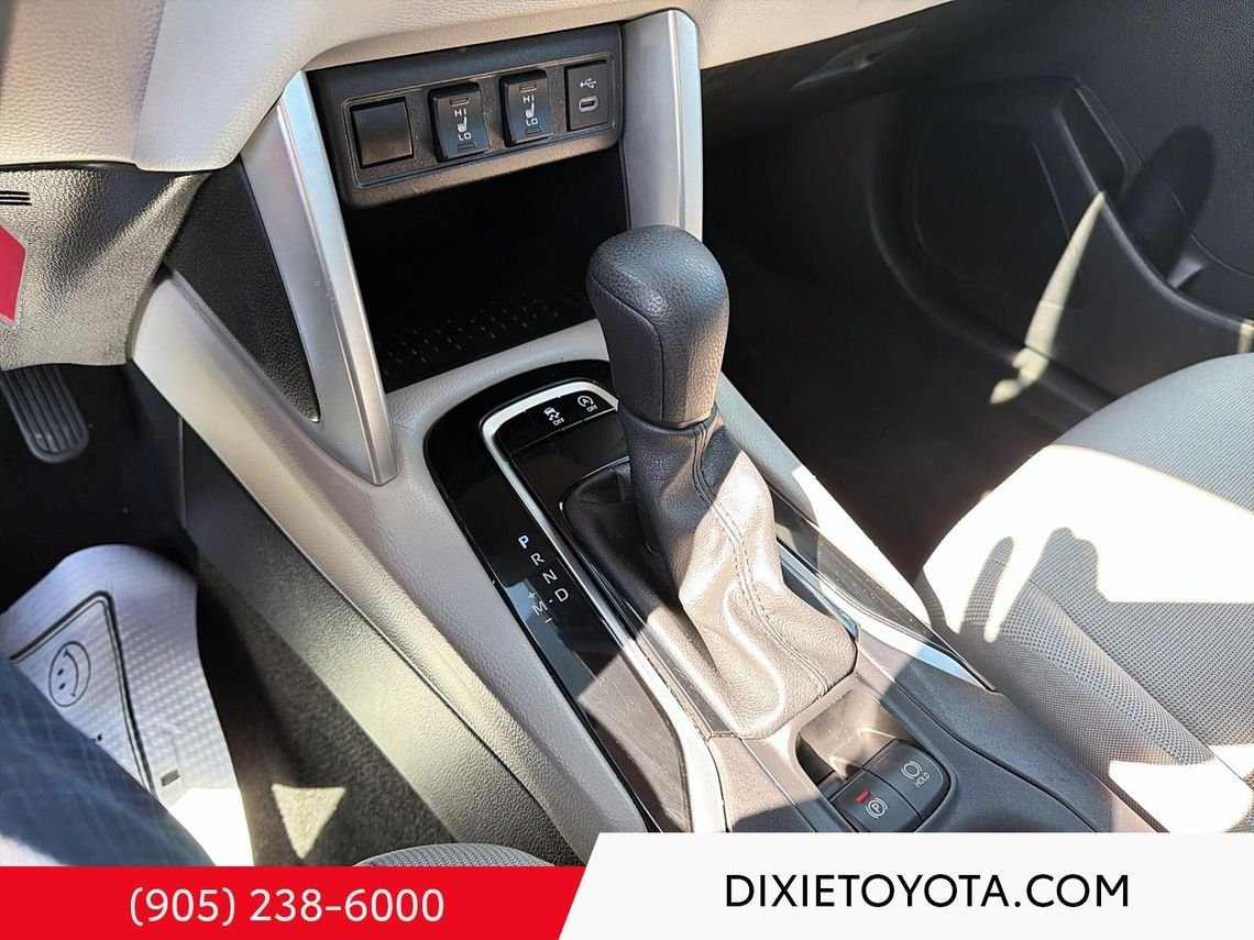 2024 Toyota Corolla Cross Heated Seats, Bluetooth Jet Black Mica Mississauga - photo #22