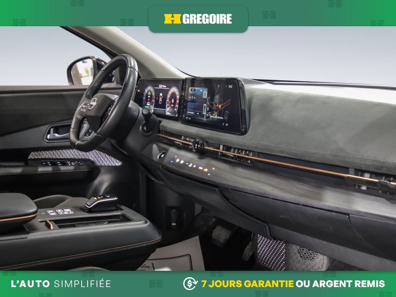 Nissan Ariya 2023 Gris Laval - photo #28