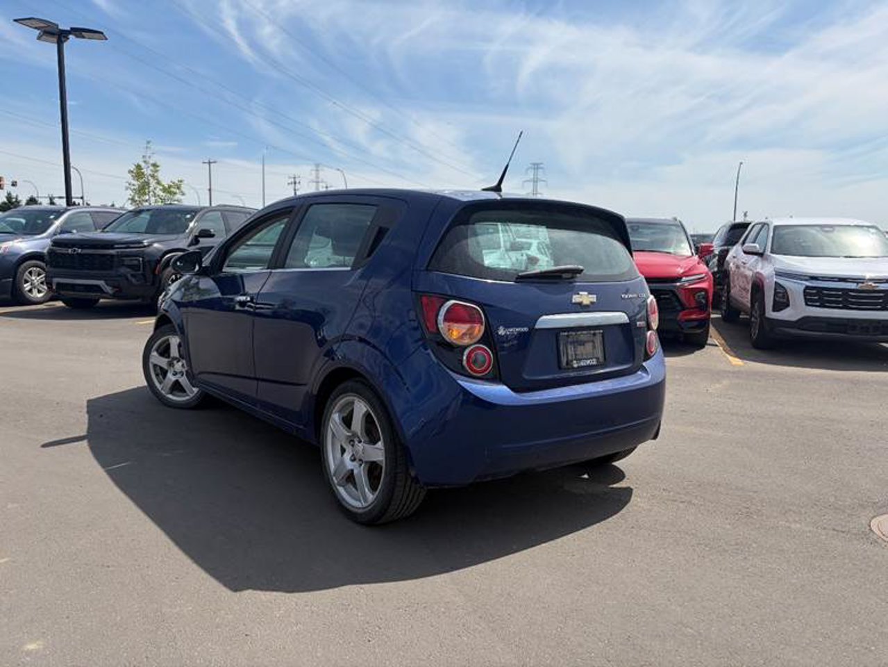 2013 Chevrolet Sonic 5dr HB LTZ Auto Blue Sherwood Park - photo #3