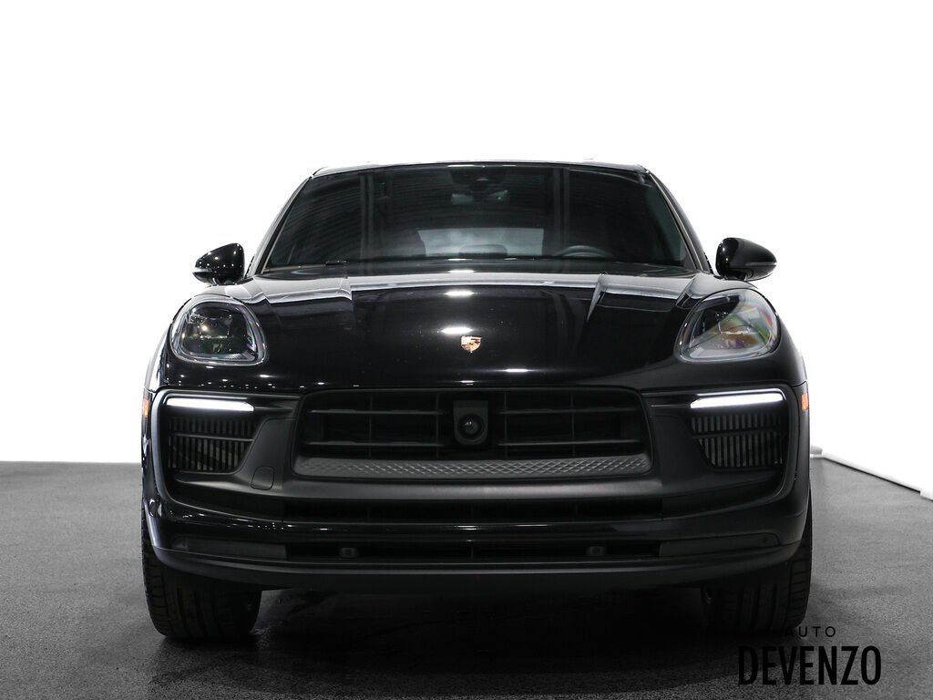 2025 Porsche Macan Black Saint-Eustache - photo #6