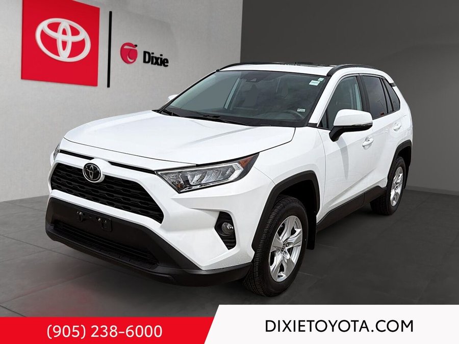2021 Toyota RAV4 2021 White