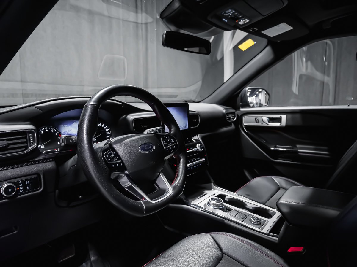 Ford Explorer ST-LINE TOIT OUVRANT VOLANT CHAUFFANT 2023 gray Montréal - photo #7