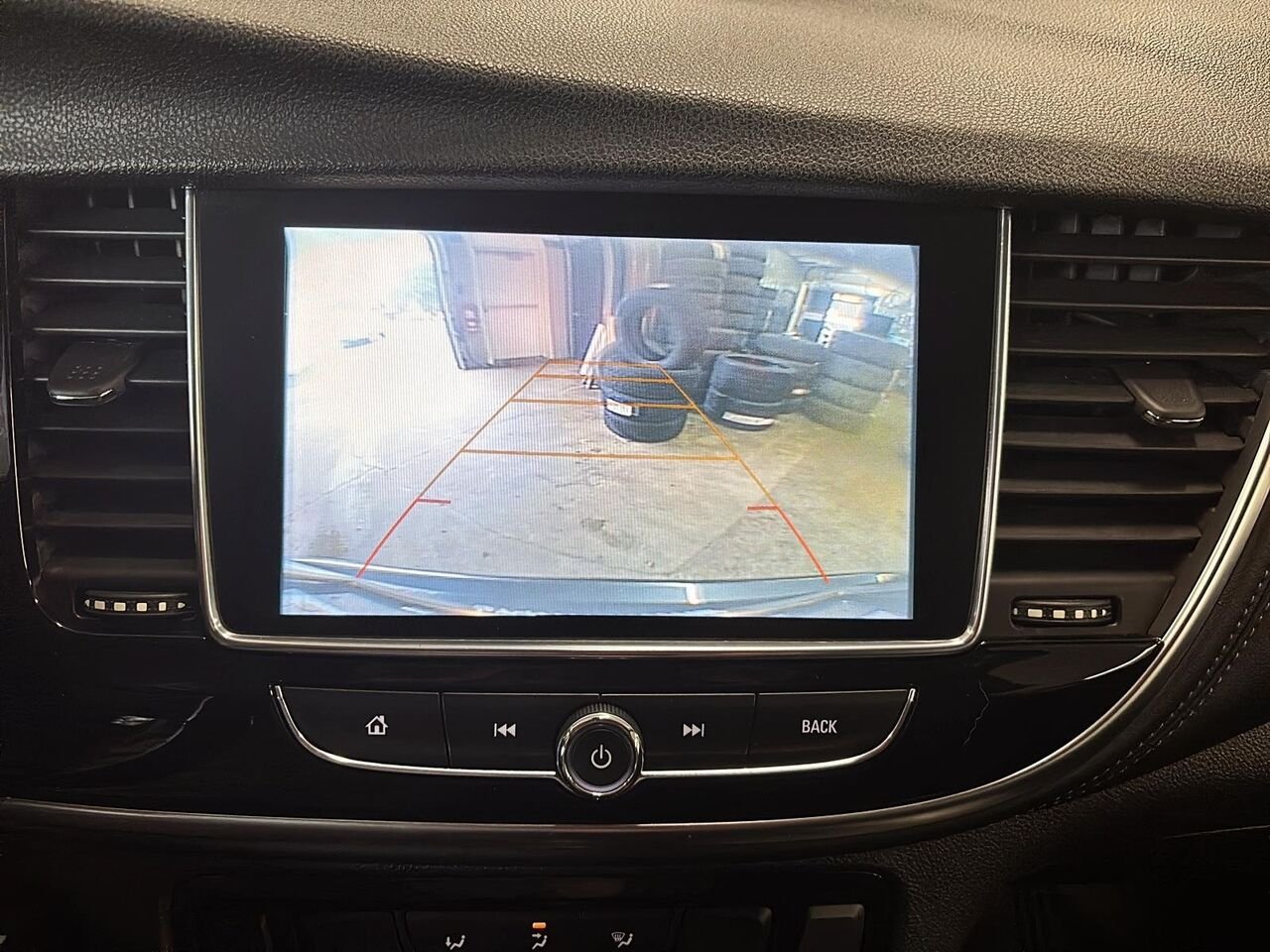 BUICK ENCORE UNKNOWN 2018 Gris Saint-Hyacinthe - photo #16
